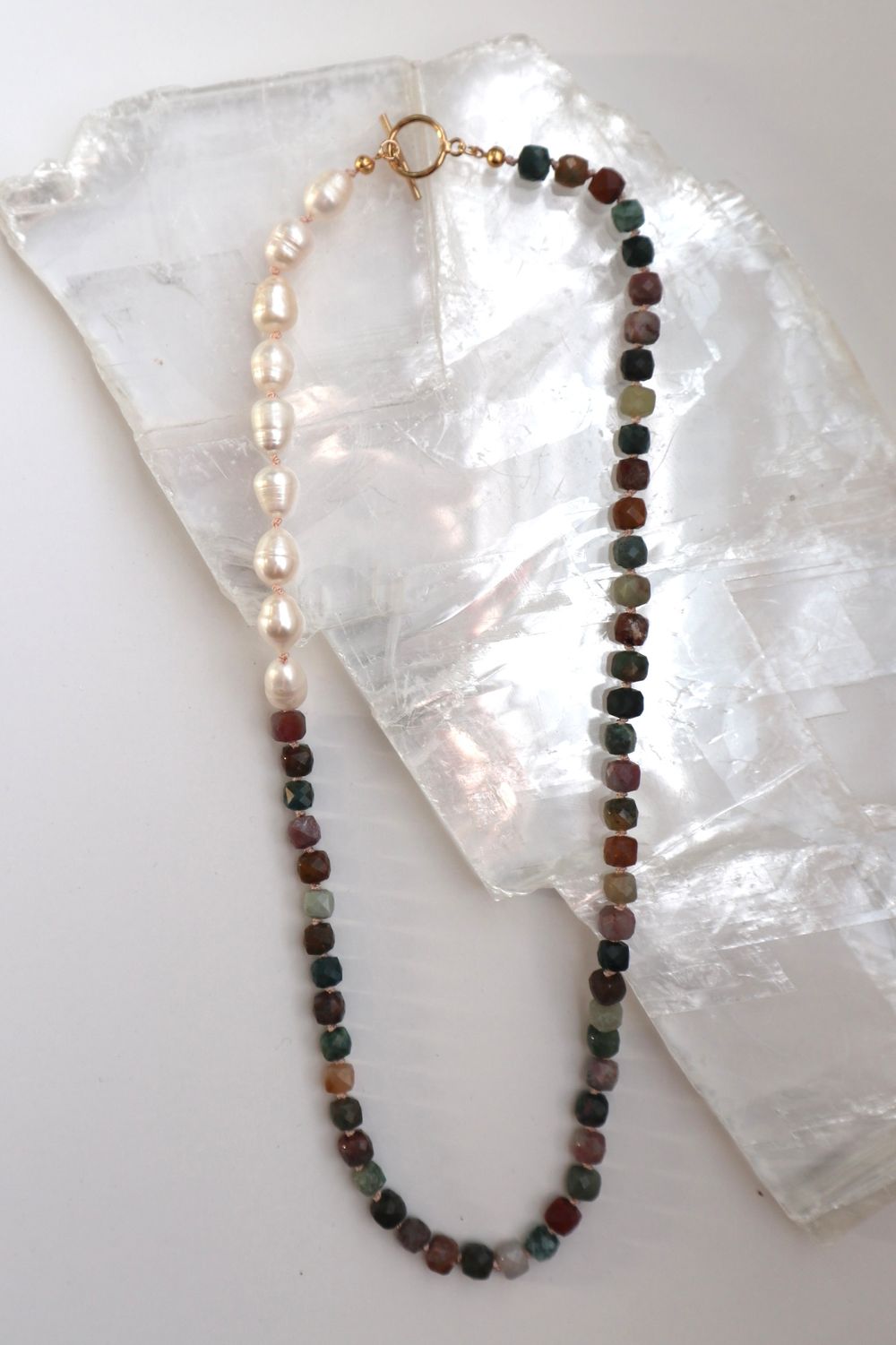 Siena - Indian Agate & Freshwater Pearl Necklace